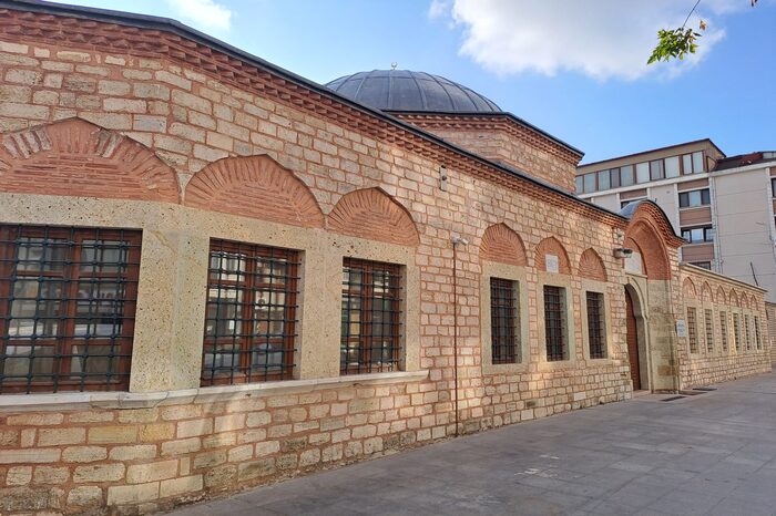 Benlizade Ahmet Reşit Efendi Türbesi