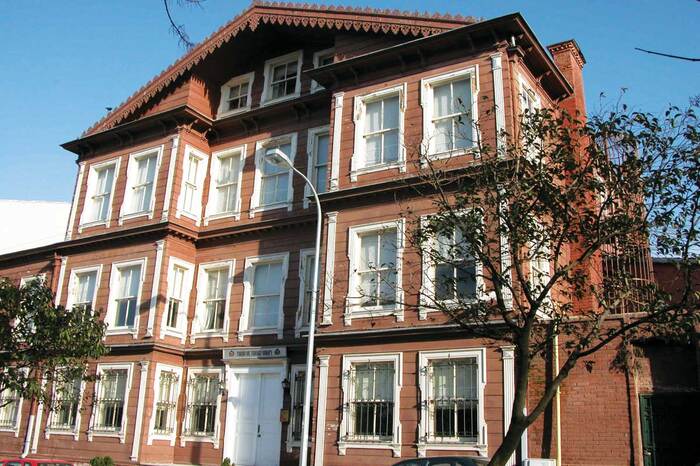 Üsküdar Doğancılar Konağı