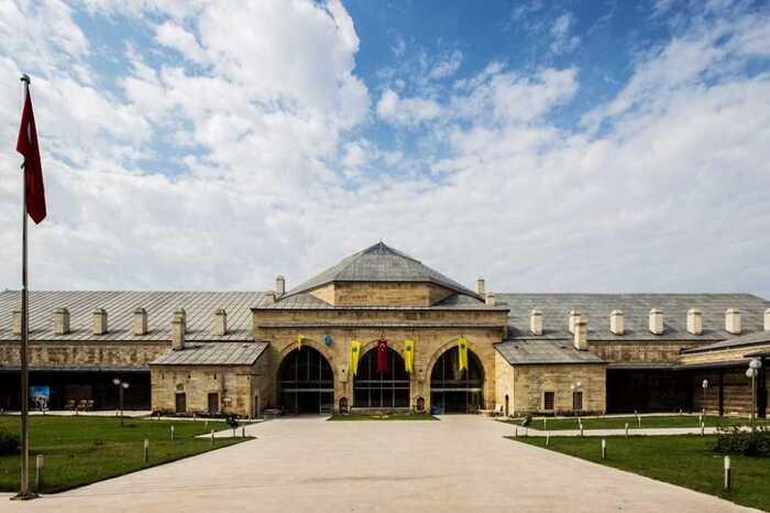 Edirne Ekmekçizade Kervansarayı